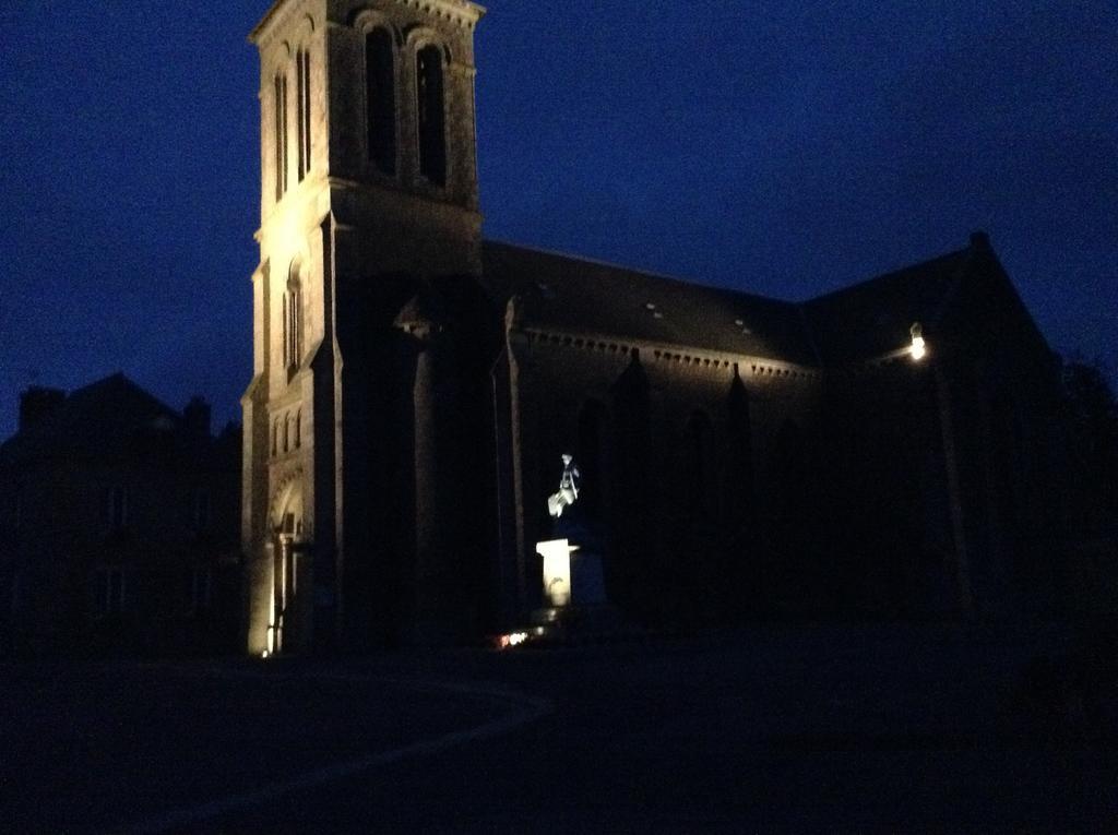 La Perruche Holiday Gite Heusse Exterior photo